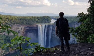 Kaieteur Falls rainforest trip